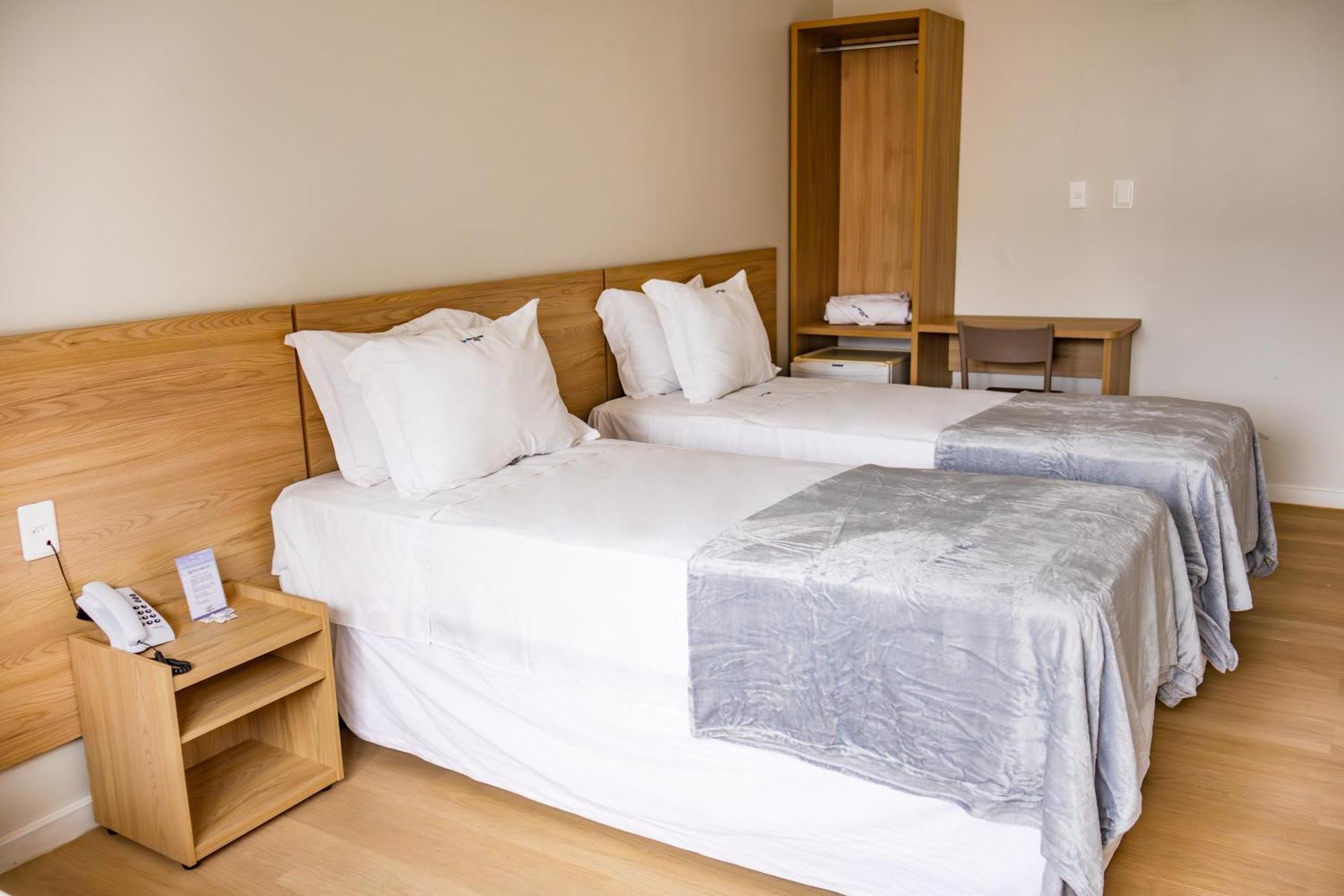 Standard Twin Room,1710594492:JPEG
